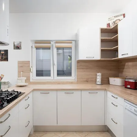 Papillon - Ausgestattete Ferienoase Villa *