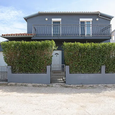 Papillon - Ausgestattete Ferienoase ヴィラ