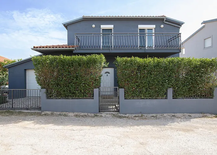 Papillon - Ausgestattete Ferienoase 빌라