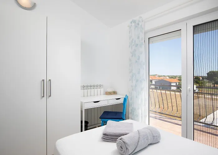 빌라 Papillon - Ausgestattete Ferienoase 풀라